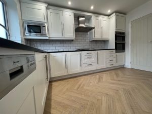 Kitchen-respray-01-after-01